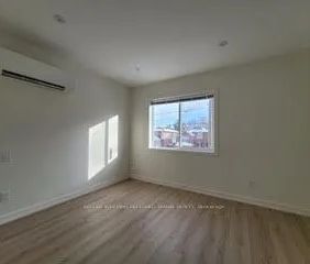 84 Foch Avenue #2 - Photo 3