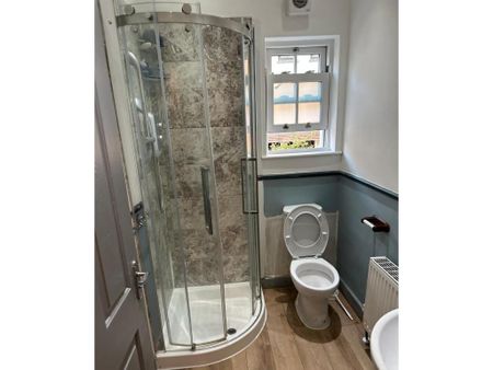 5 bedroom terraced house to rent - Photo 2