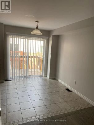 16 KENRIDGE TERRACE - Photo 1