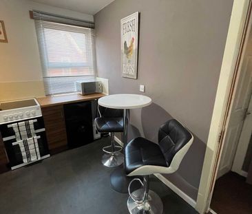 mini HMO room 2 - Photo 1