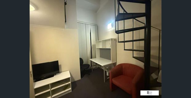 Student Loft unit in the Heart of City (Accept Short - Term Lease) - Photo 1