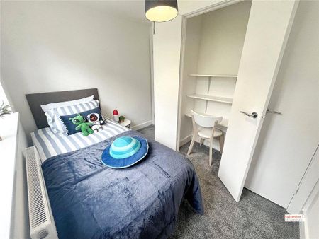 4 bedroom bungalow to rent - Photo 4