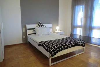 Via Vecchia, Padova, Veneto 35127