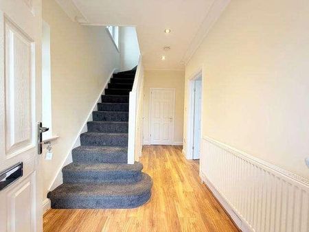 Upcroft Avenue, Edgware, Middlesex, HA8 - Photo 5