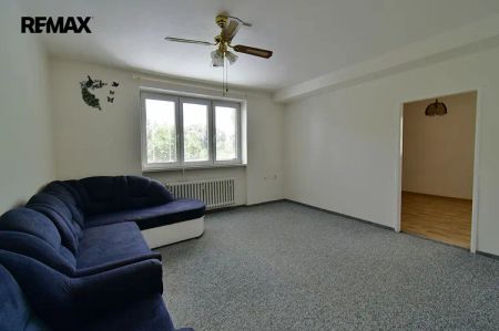 Pronájem moderního zrekonstruovaného bytu 2+1 - Photo 3