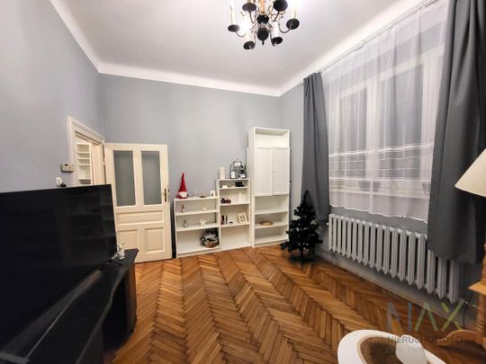Ciche mieszkanie w zadbanej kamienicy przy ul. Bożego Miłosierdzia ( okolice Zwierzynieckiej) - Photo 1