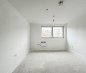 Flat 89. 6 Martin Court, Hastings, TN34 1EF - Photo 3