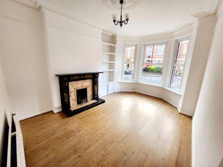 25 Cedar Avenue, Antrim Road, North Belfast, BT15 5AS - Photo 2