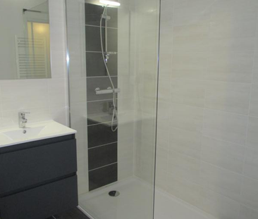 Location Appartement 3 pièces 70m² ONET LE CHATEAU 12850 - Photo 5