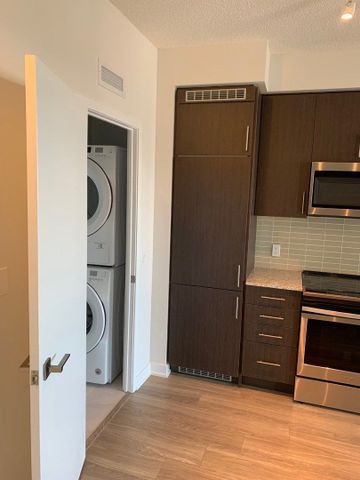 For Lease - 4085 Parkside Village Drive Unit# 2003, Mississauga, Ontario - Photo 4