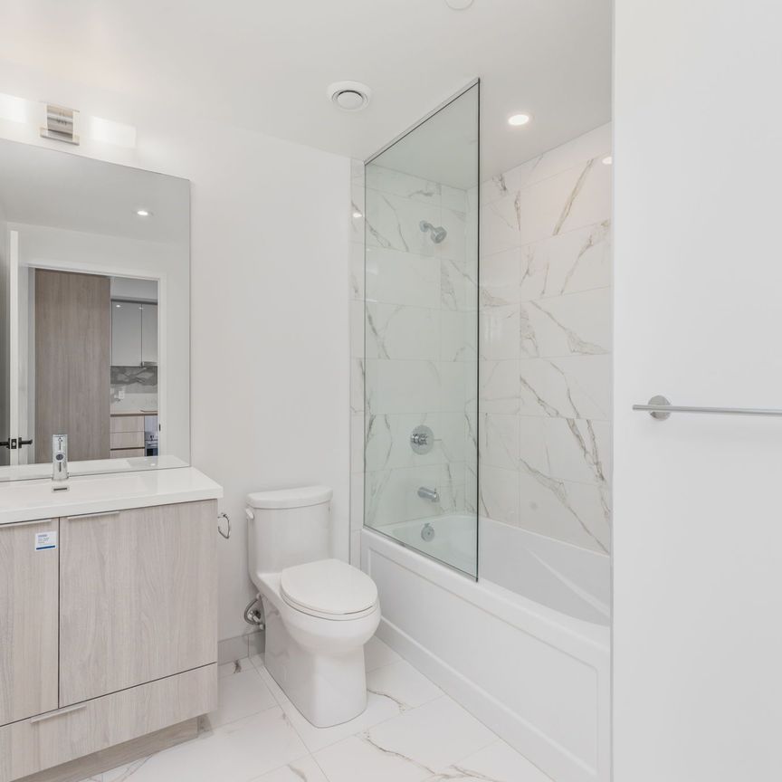 For Lease - 8 Interchange Way Unit# 3015, Vaughan, Ontario - Photo 1