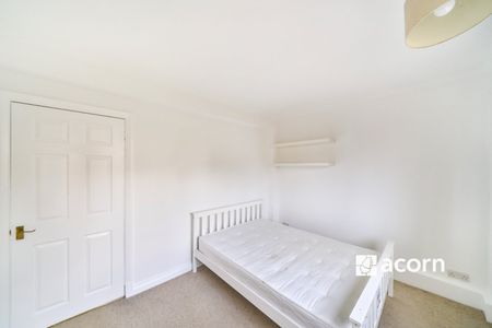 Flat to rent - Maltby Street, London, SE1 - Photo 4