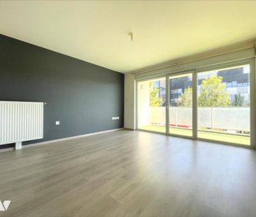 2 pièces- Rue Louis Victor de Broglie - BEZANNES - Photo 1