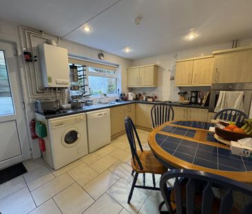 3 bedroom terraced house to rent - Photo 4