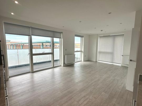 2 bedroom flat to rent - Photo 1