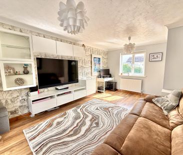 3 bedroom semi-detached house to rent - Photo 3