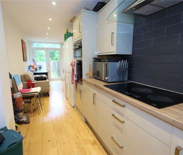 1 bedroom house of multiple occupation to rent - Photo 2