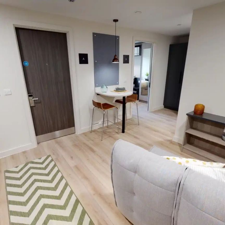 2 Bed Apartment - Photo 1
