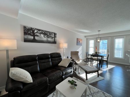 For Lease - 590 Foxlight Circle, Kanata, Ontario - Photo 2