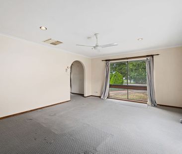 314 SCHUBACH STREET, East Albury - Photo 4