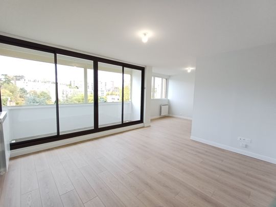 Location Appartement 4 pièces 69m² POISSY 78300 - Photo 1