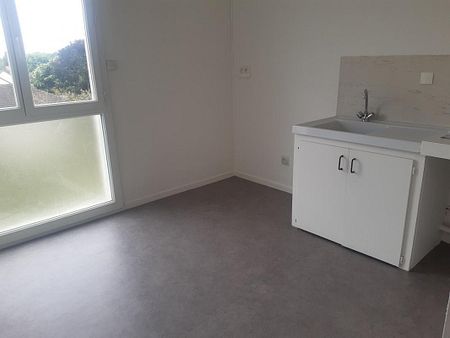 Location Appartement 2 pièces 50 m² La Châtre - Photo 4