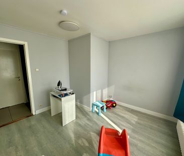 3 slaapkamer triplex met 2 staanplaatsen - Foto 3