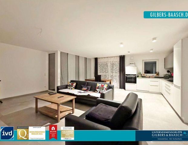 Igel: Moderne Zweizimmerwohnung mit hochwertiger Küche, Loggia und zwei Außenstellplätzen. - Foto 1