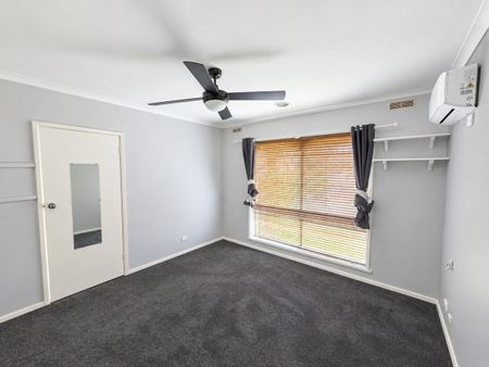 Spacious 3-Bedroom Home with Large Shed! - Photo 2