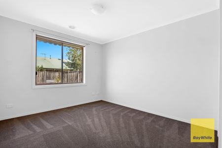 Spacious 3-Bedroom Family Home for Rent at 915 Sayers Road, Tarneit - Photo 3