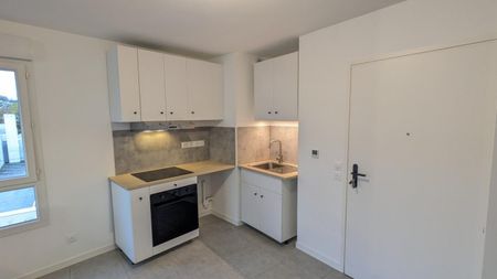 Location Appartement 2 pièces 43m² AIX LES BAINS 73100 - Photo 3