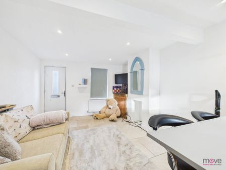 2 bedroom house to rent - Photo 2