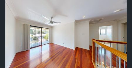 Modern Townhouse in a Highly Convenient Sunnybank Hills Location - Photo 2