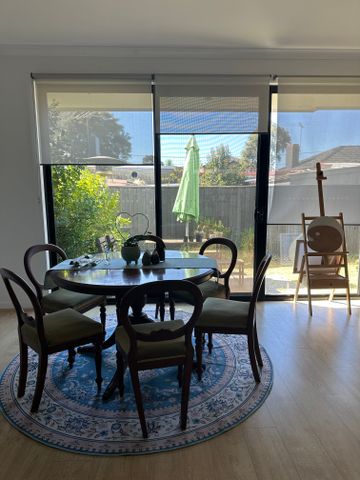 Springvale - Photo 2