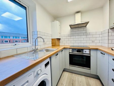 1 bedroom flat to rent - Photo 3