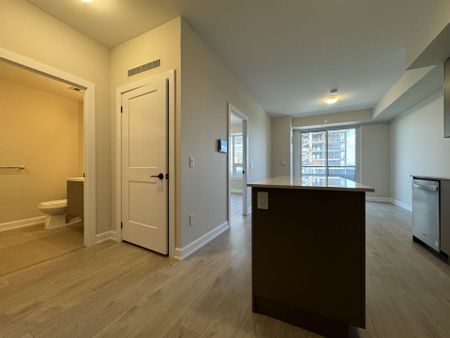 For Lease - 3220 William Coltson Avenue Unit# 913, Oakville, Ontario - Photo 5