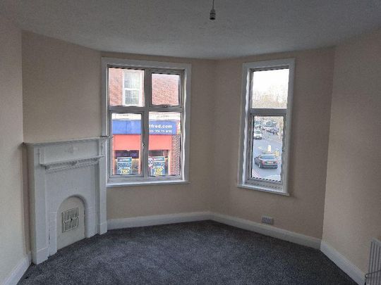 4 bedroom maisonette to rent - Photo 1