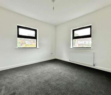 Kinder Close, Thornton, Bradford, BD13 - Photo 5