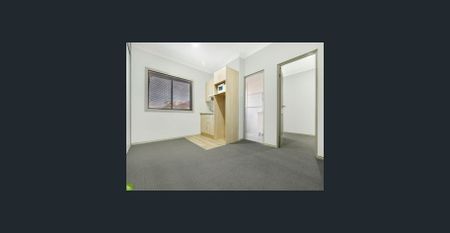 CBD Central - One Bedroom Studio - Photo 2