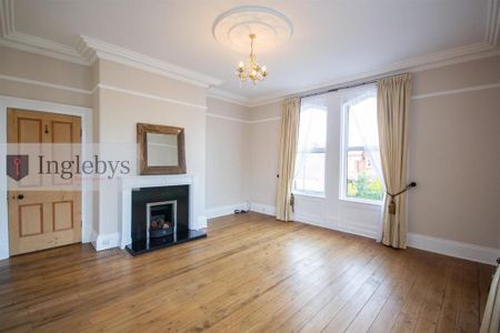 3 bedroom apartment to rent - Photo 5