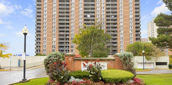 Brampton Towers - Photo 3