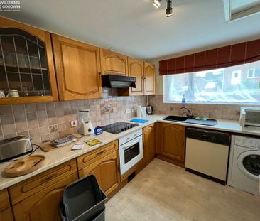3 bedroom bungalow to rent - Photo 4