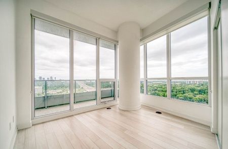 For Lease - 117 McMahon Drive Unit# 2102, Toronto, Ontario - Photo 4