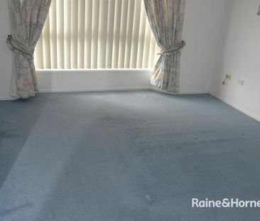 FAMILY HOME IN THE GROVE - Photo 3