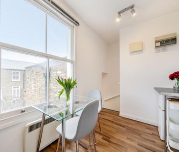 Studio to rent - Photo 2