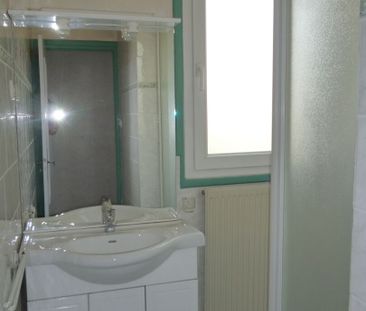 Location Appartement 2 pièces 50m² - Photo 3