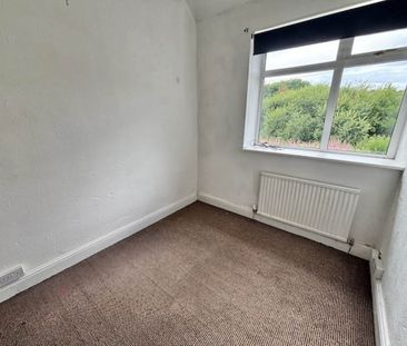 Glyn Gaer Road - Photo 4