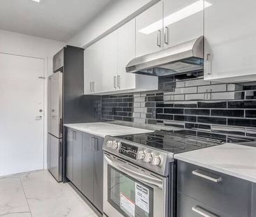 6800 Côte Saint Luc Road - Beautiful 3-Bedroom Apartment for Rent - Photo 3