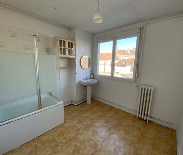 Location Appartement 4 pièces 75m² - Photo 6