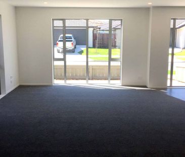 Takanini, 3 bedrooms - Photo 3